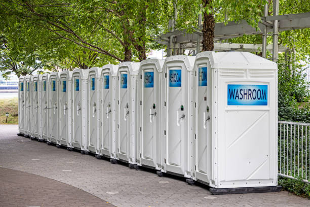 Portable Toilet Options We Offer in Oaklyn, NJ
